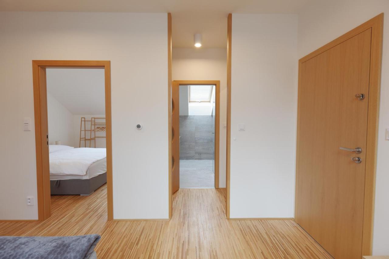 Apartmany U Kvetne Zahrady Kromeriz Bagian luar foto