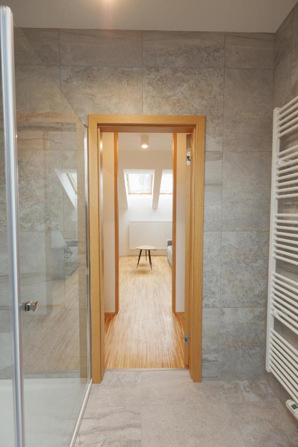 Apartmany U Kvetne Zahrady Kromeriz Bagian luar foto