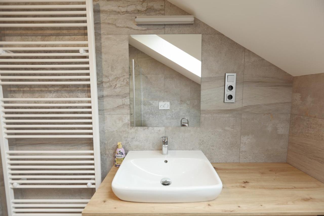 Apartmany U Kvetne Zahrady Kromeriz Bagian luar foto